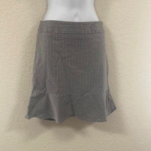 Banana Republic gray wool mini skirt size 6